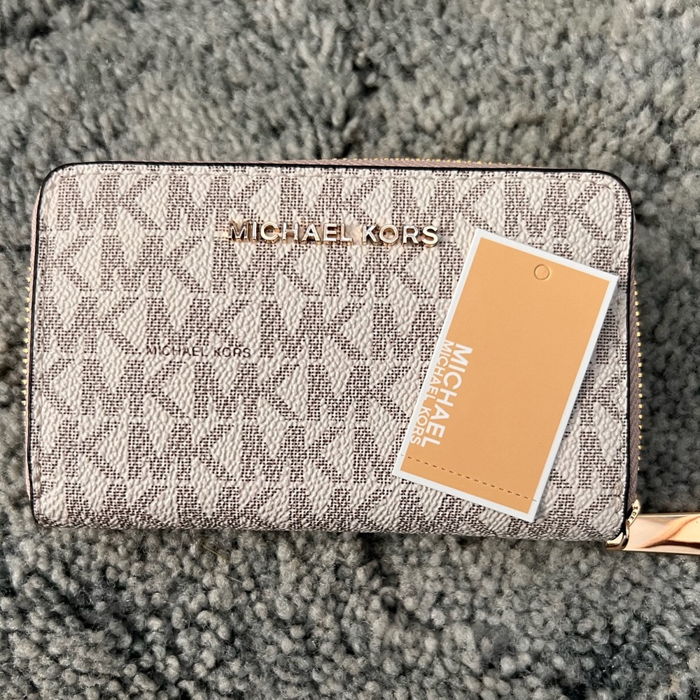 Michael Kors wallet